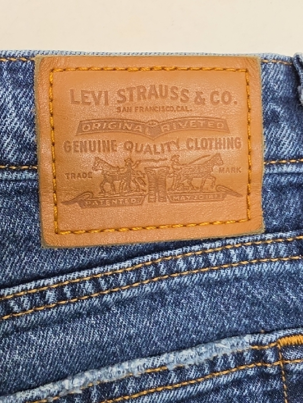 Levis Classic Wedgie Straight Leg Blue Jeans - Picture 7 of 9